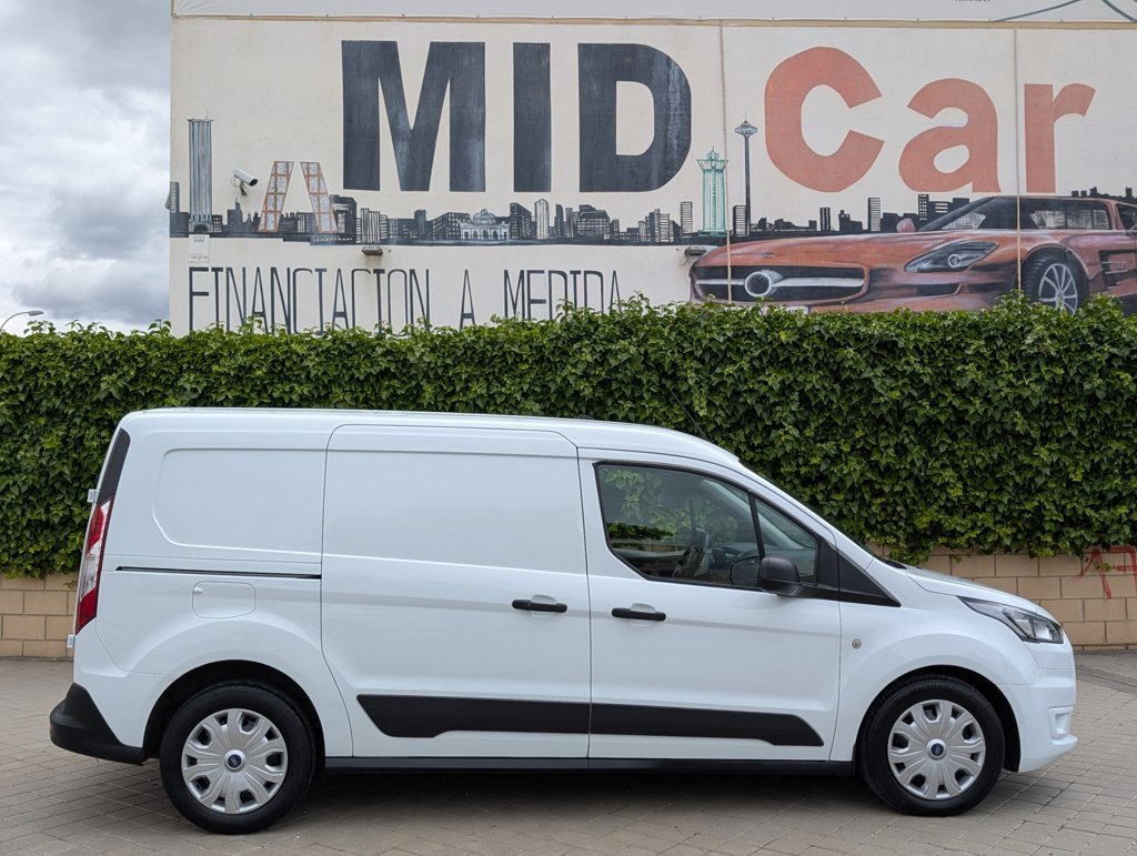 MIDCar coches ocasión Madrid Ford Transit Connect  1.5EcoBlueTrend 210 L2 4 Puertas 120Cv IVA y Garantía Inc Etiqueta C