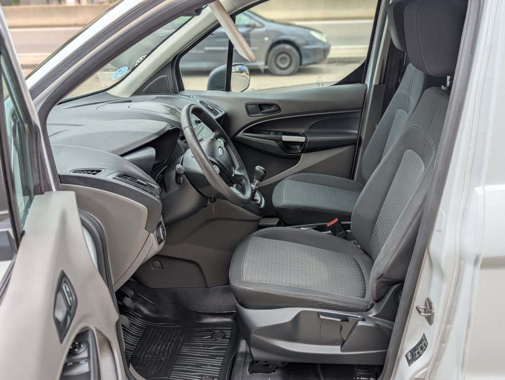 MIDCar coches ocasión Madrid Ford Transit Connect  1.5EcoBlueTrend 210 L2 4 Puertas 120Cv IVA y Garantía Inc Etiqueta C