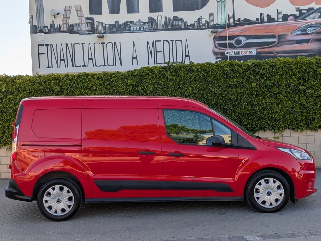 MIDCar coches ocasión Madrid Ford Transit Connect Van 1.5EcoBlue  Trend 210  S&S Trend L2,  6 Velocidades, Etiqueta medioambiental C IVA  Garantía Incl