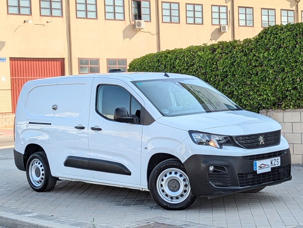 MIDCar coches ocasión Madrid Peugeot Partner Premium Long 1000kG, 1.6BlueHDI 100Cv