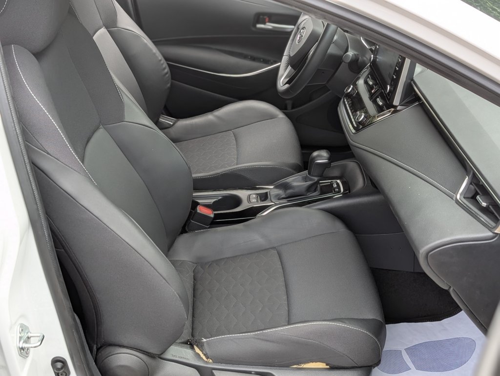 MIDCar coches ocasión Madrid Toyota Corolla 1.8 125H Hybrid Business TECH E-CVT Etiqueta ECO Nacional Pocos Km