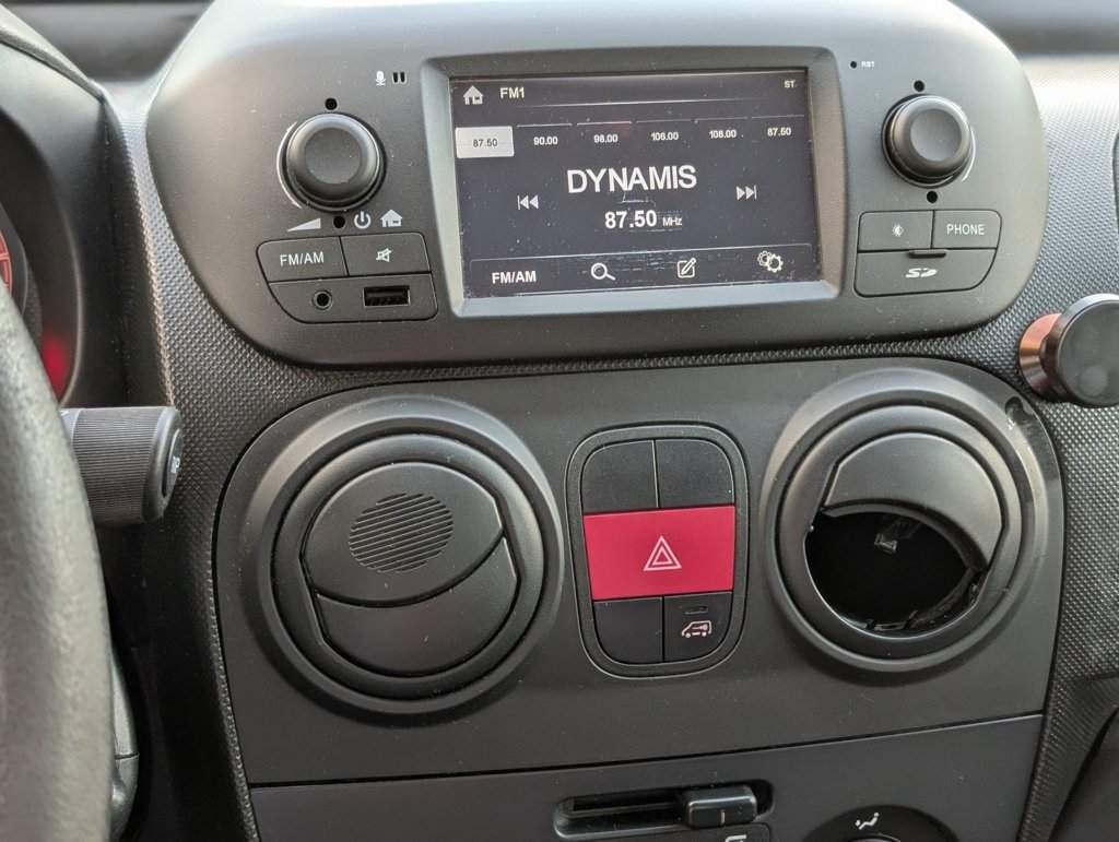 MIDCar coches ocasión Madrid Fiat Fiorino 1.3Mjet E6+ 80Cv IVA y garantía Incl