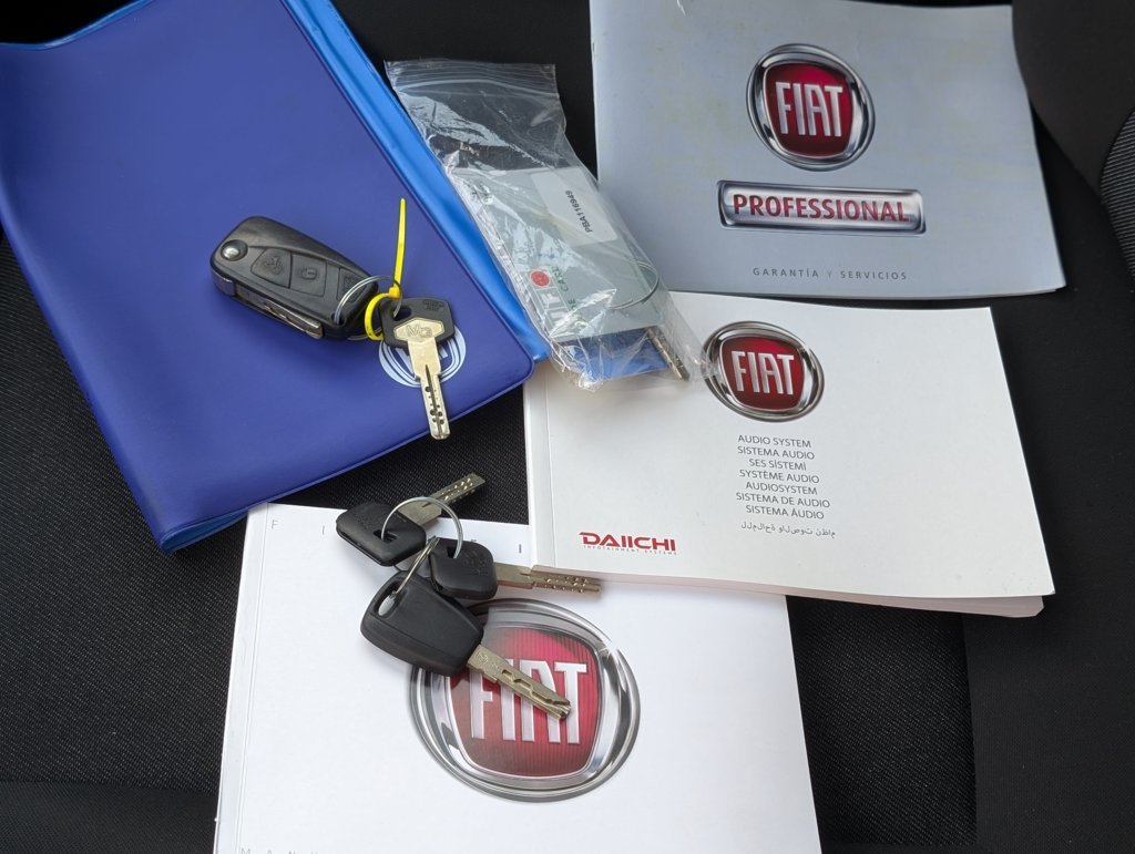 MIDCar coches ocasión Madrid Fiat Fiorino 1.3Mjet E6+ 80Cv IVA y garantía Incl