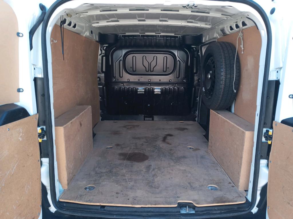 MIDCar coches ocasión Madrid Fiat Doblo Maxi Cargo 1.4 T-JET NAT. POWER CNG 120Cv Etiqueta medioambiental ECO IVA Garantía Inc