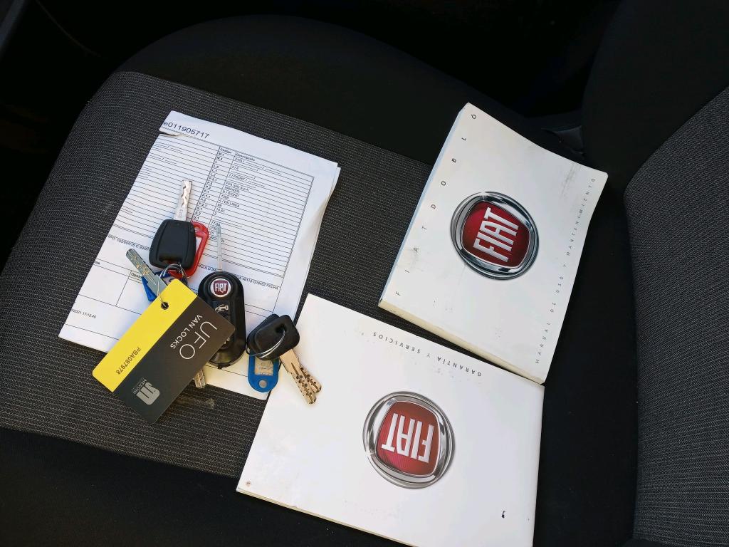 MIDCar coches ocasión Madrid Fiat Doblo Maxi Cargo 1.4 T-JET NAT. POWER CNG 120Cv Etiqueta medioambiental ECO IVA Garantía Inc