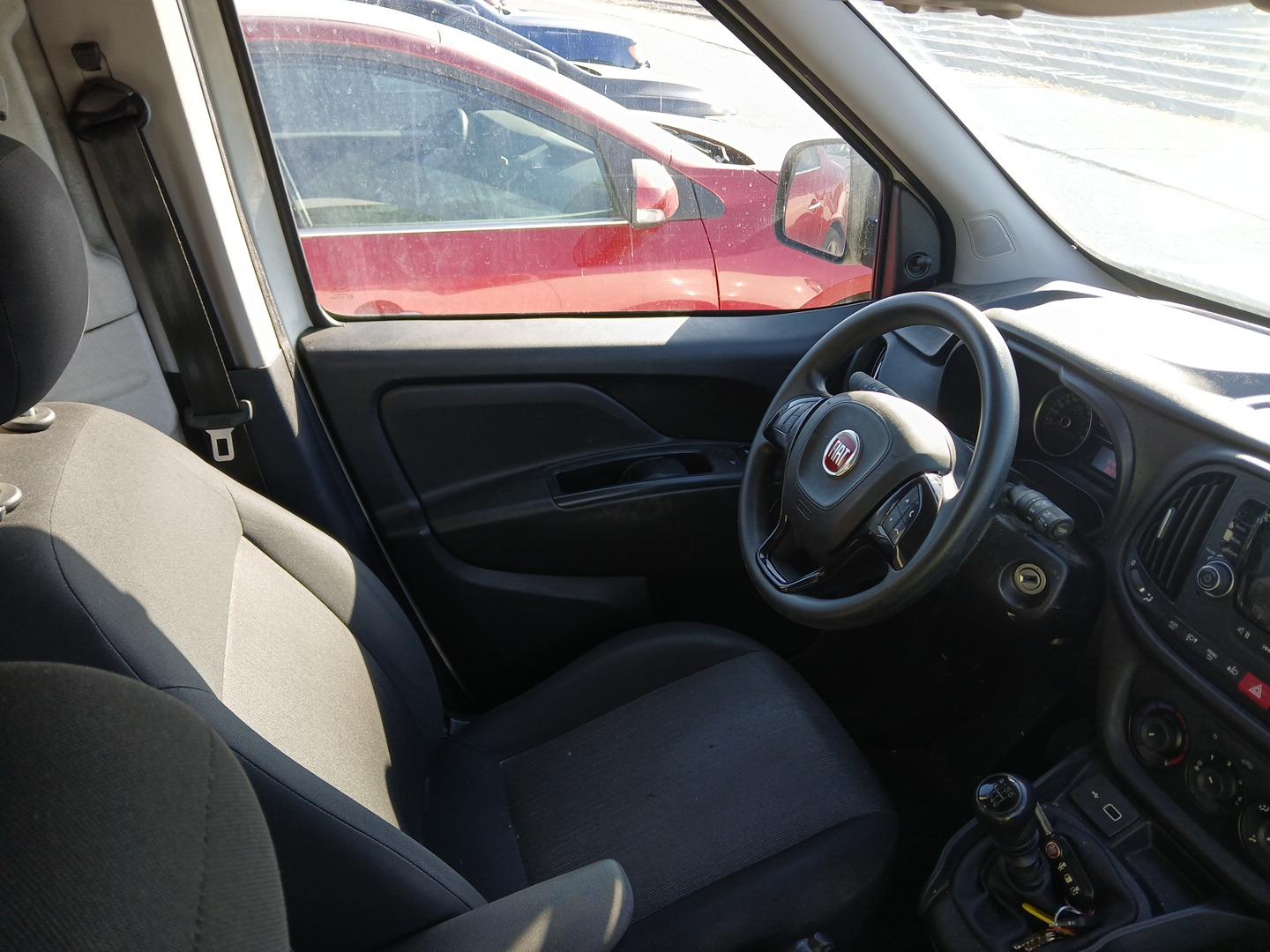 MID Car coches ocasión Madrid Fiat Doblo Maxi SX 1.4Tjet 120Cv GNC Etiqueta ECO IVA y Garantía Inc Nacional