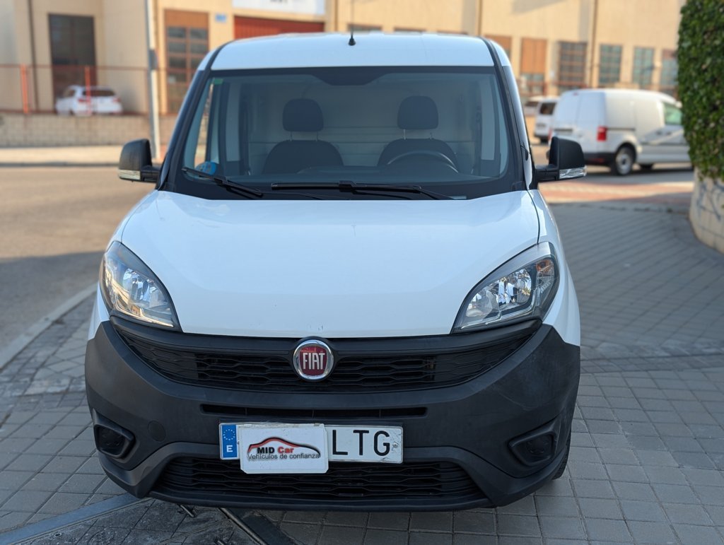 MID Car coches ocasión Madrid Fiat Doblo Maxi SX 1.4Tjet 120Cv GNC Etiqueta ECO IVA y Garantía Inc Nacional