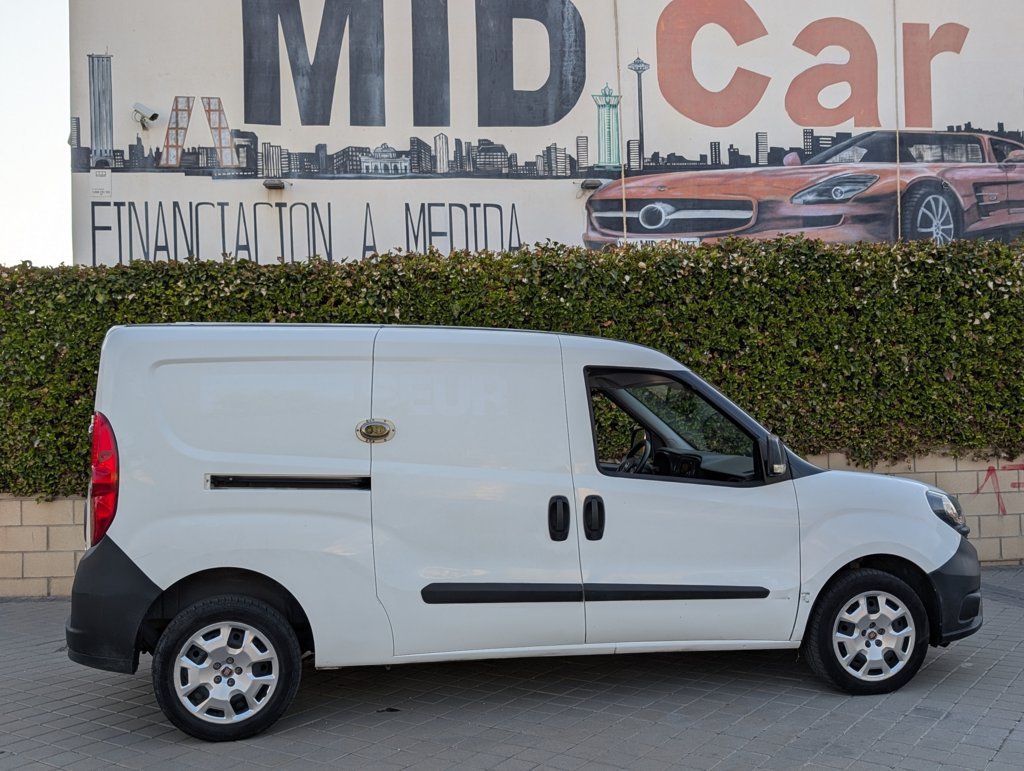 MID Car coches ocasión Madrid Fiat Doblo Maxi SX 1.4Tjet 120Cv GNC Etiqueta ECO IVA y Garantía Inc Nacional