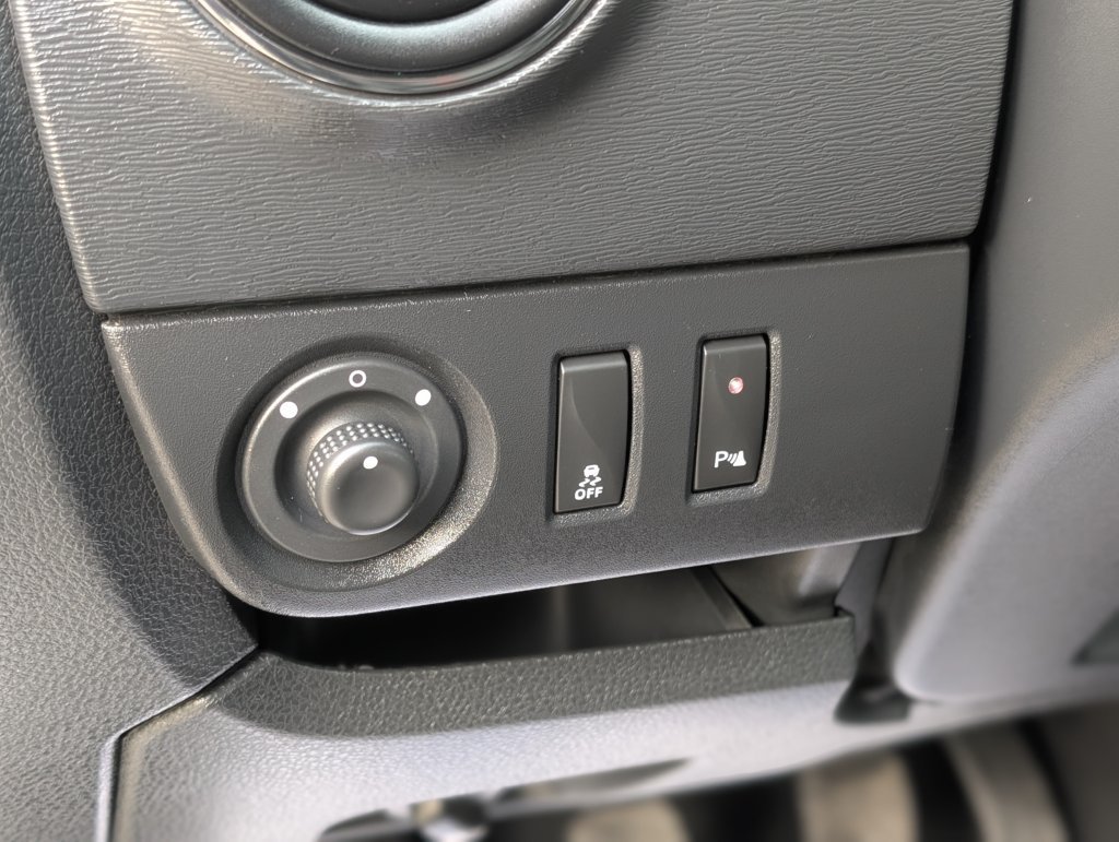 MIDCar coches ocasión Madrid Dacia Lodgy 1.6 SCe Gasolina / LPG Stepway  Combi 7 Plazas, 110Cv, Híbrido Etiqueta ECO