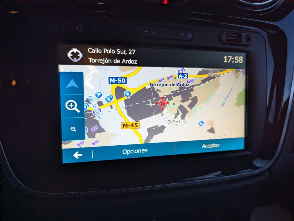 MIDCar coches ocasión Madrid Dacia Lodgy 1.6 SCe Gasolina / LPG Stepway  Combi 7 Plazas, 110Cv, Híbrido Etiqueta ECO