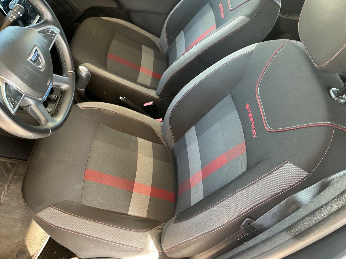 MIDCar coches ocasión Madrid Dacia Lodgy 1.6 SCe Gasolina / LPG Stepway  Combi 7 Plazas, 110Cv, Híbrido