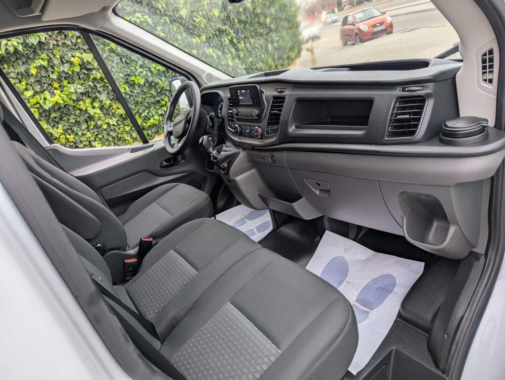 MIDCar coches ocasión Madrid Ford Transit L4H3 Van Trend RWD 170Cv Nacional IVA y Garantía Incl Etiqueta C