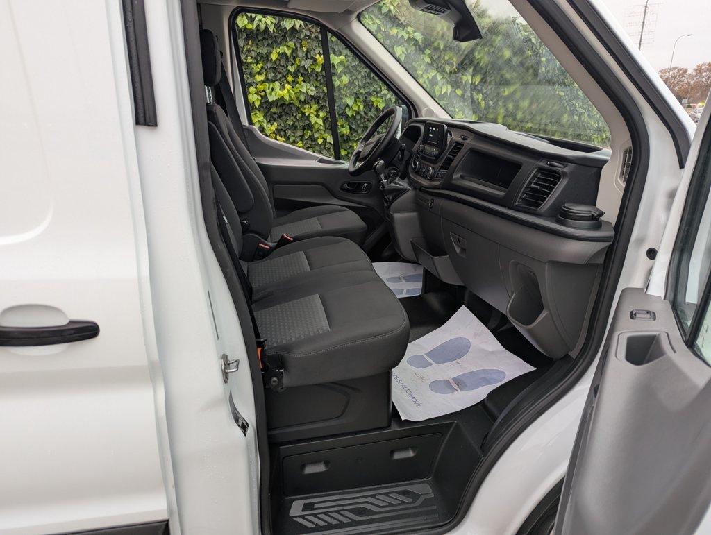 MIDCar coches ocasión Madrid Ford Transit L4H3 Van Trend RWD 170Cv Nacional IVA y Garantía Incl Etiqueta C