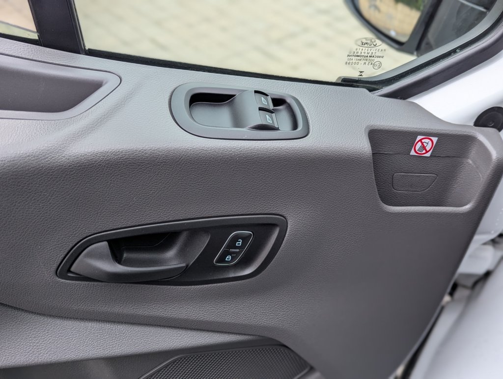 MIDCar coches ocasión Madrid Ford Transit L4H3 Van Trend RWD 170Cv Nacional IVA y Garantía Incl Etiqueta C