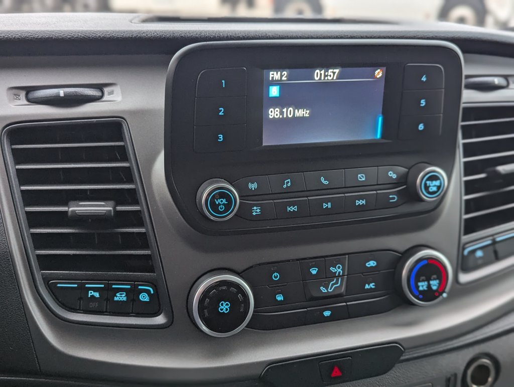 MIDCar coches ocasión Madrid Ford Transit L4H3 Van Trend RWD 170Cv Nacional IVA y Garantía Incl Etiqueta C