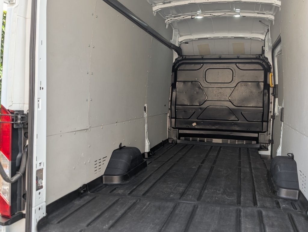 MIDCar coches ocasión Madrid Ford Transit L4H3 Van Trend RWD 170Cv Nacional IVA y Garantía Incl Etiqueta C