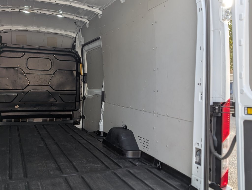 MIDCar coches ocasión Madrid Ford Transit L4H3 Van Trend RWD 170Cv Nacional IVA y Garantía Incl Etiqueta C