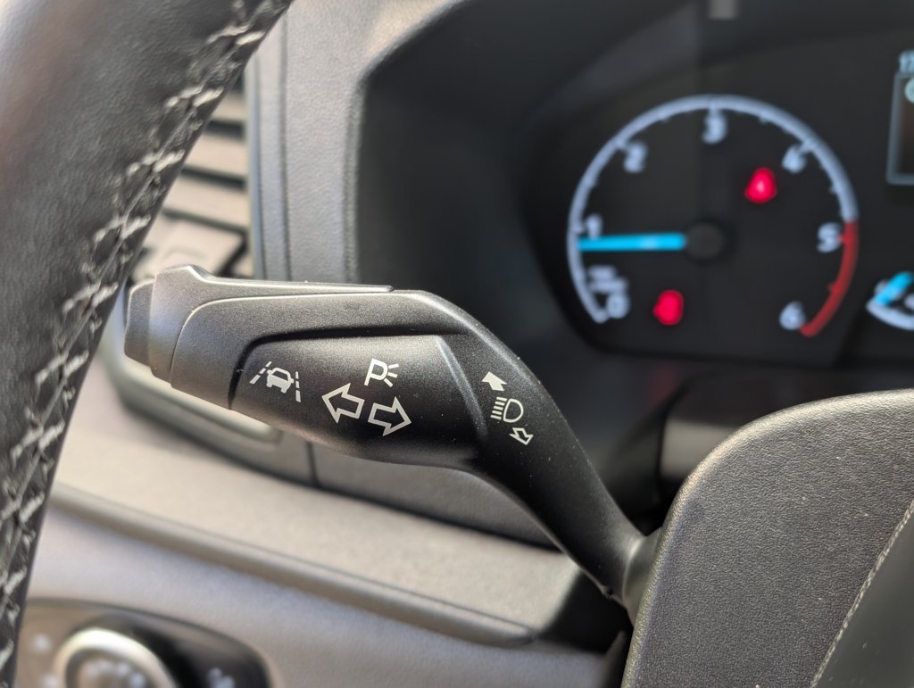 MIDCar coches ocasión Madrid Ford Transit L4H3 Van Trend RWD 170Cv Nacional IVA y Garantía Incl Etiqueta C