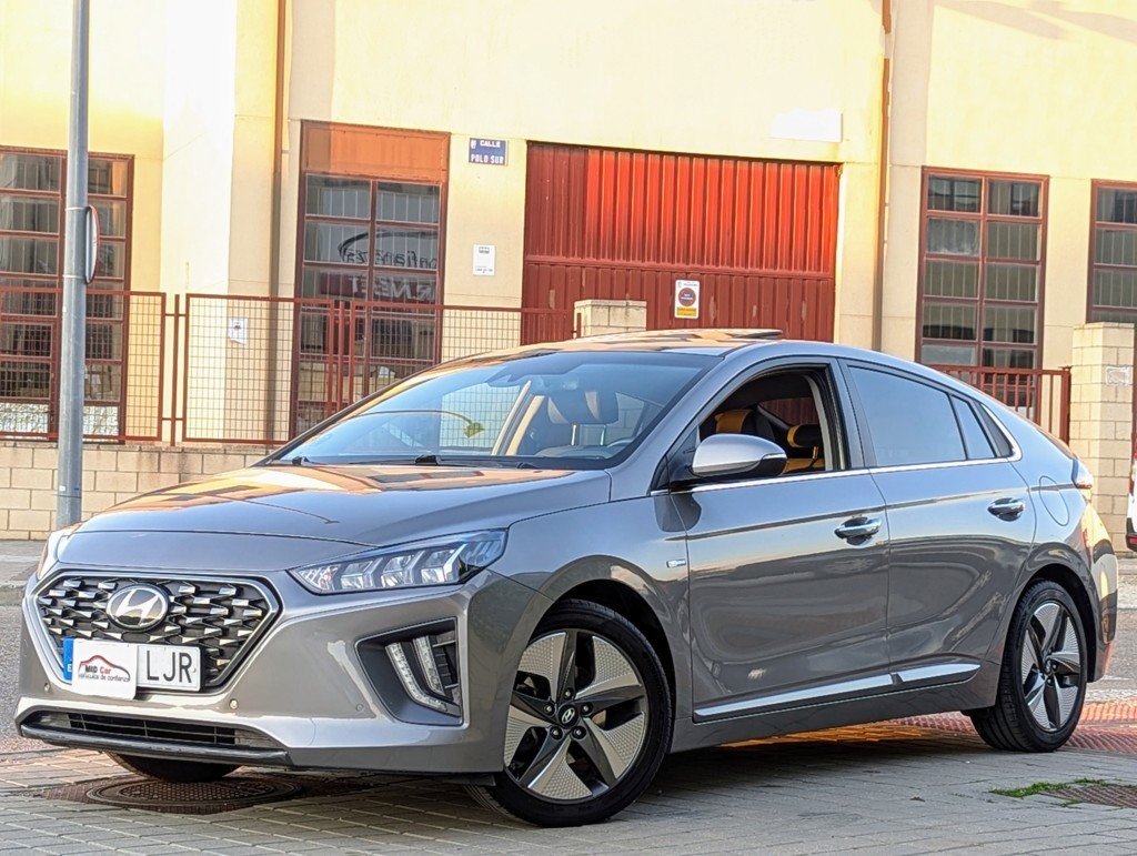 MIDCar coches ocasión Madrid HYUNDAI  iONIQ 1.6 GDI HEV Style DT Hybrido