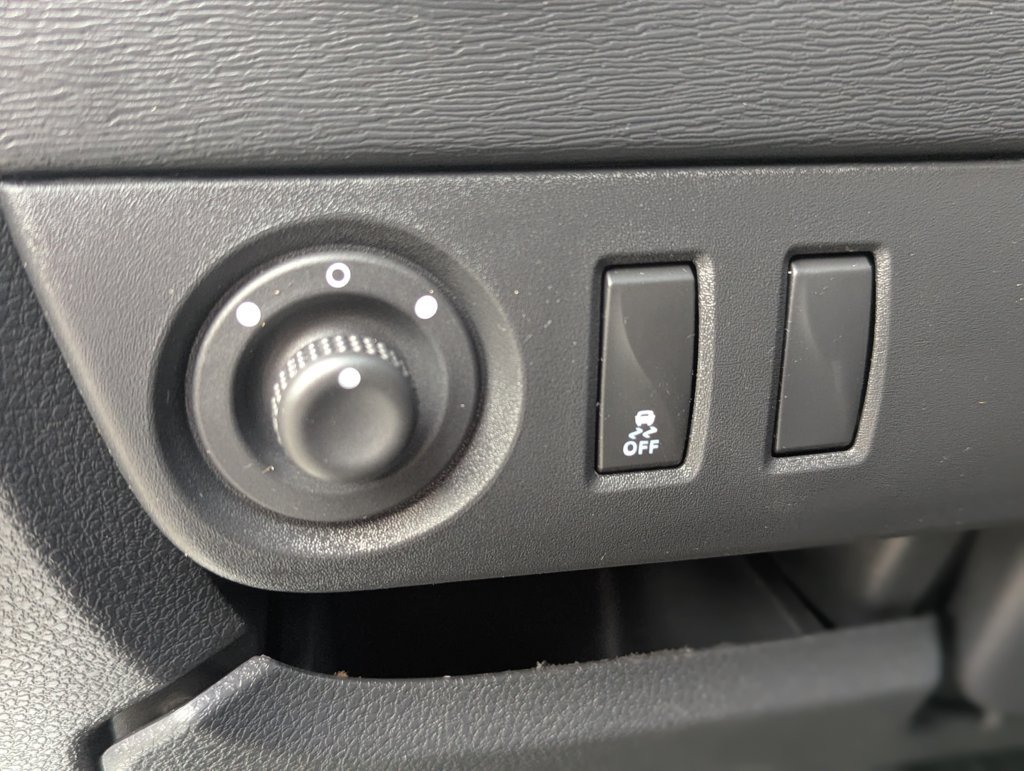 MIDCar coches ocasión Madrid Dacia Dokker Van Essential 1.6 110Cv GLP Híbrido IVA y Garantía Incl