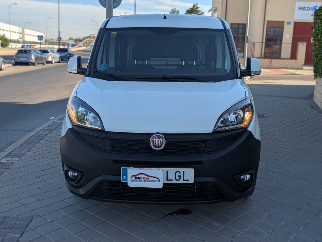 MID Car coches ocasión Madrid Fiat Doblo Cargo Base Maxi 1.4 T-JET Natu Power CNG 4P