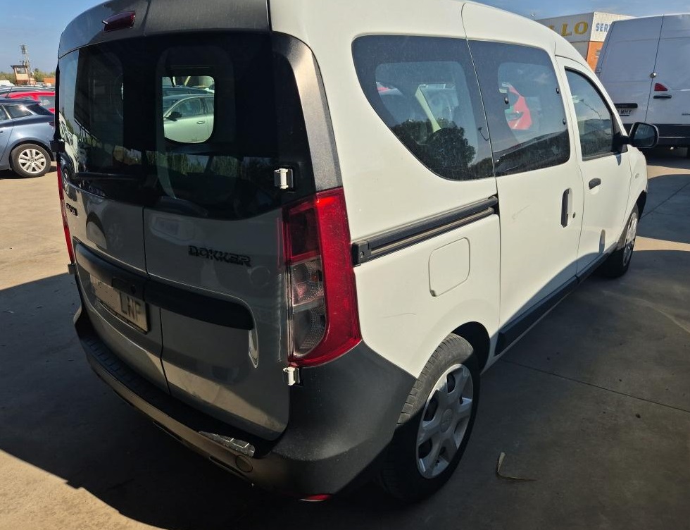 MID Car coches ocasión Madrid Dacia Dokker Combi  1.6GLP / Gasolina 110Cv Híbrido Etiqueta medioambiental ECO IVA y Garantía Incl