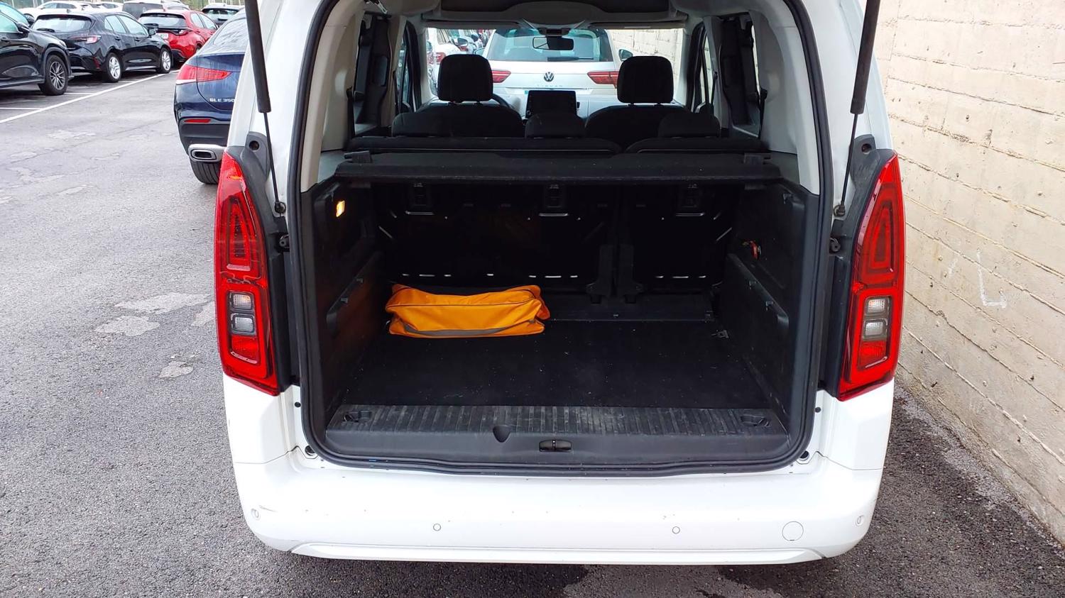 MID Car coches ocasión Madrid Toyota Proace City 1.5 TD VX L1  5 Puertas IVA y Garantía Inc Etiqueta C Monovolumen