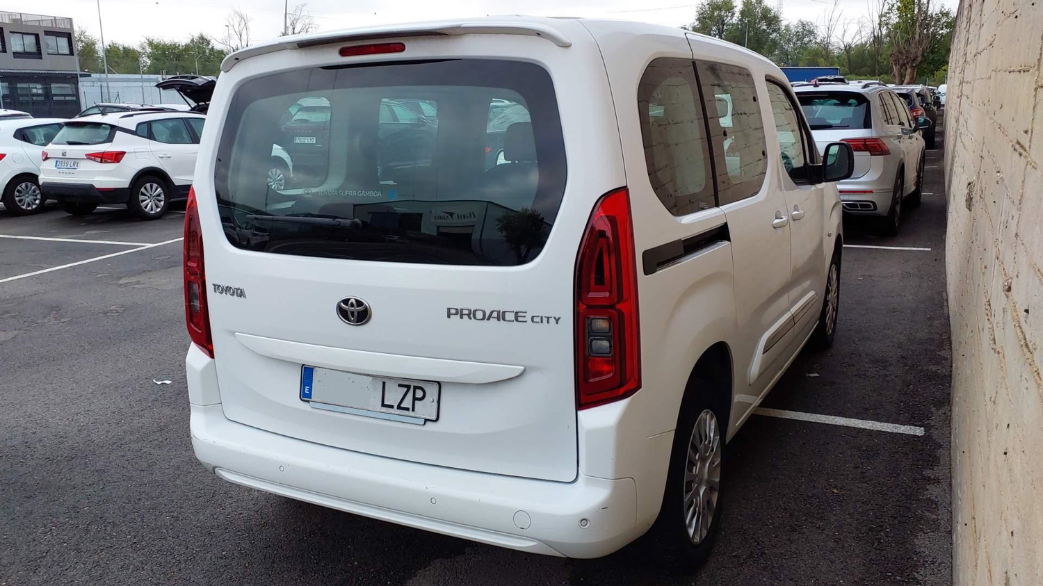 MID Car coches ocasión Madrid Toyota Proace City 1.5 TD VX L1  5 Puertas IVA y Garantía Inc Etiqueta C Monovolumen