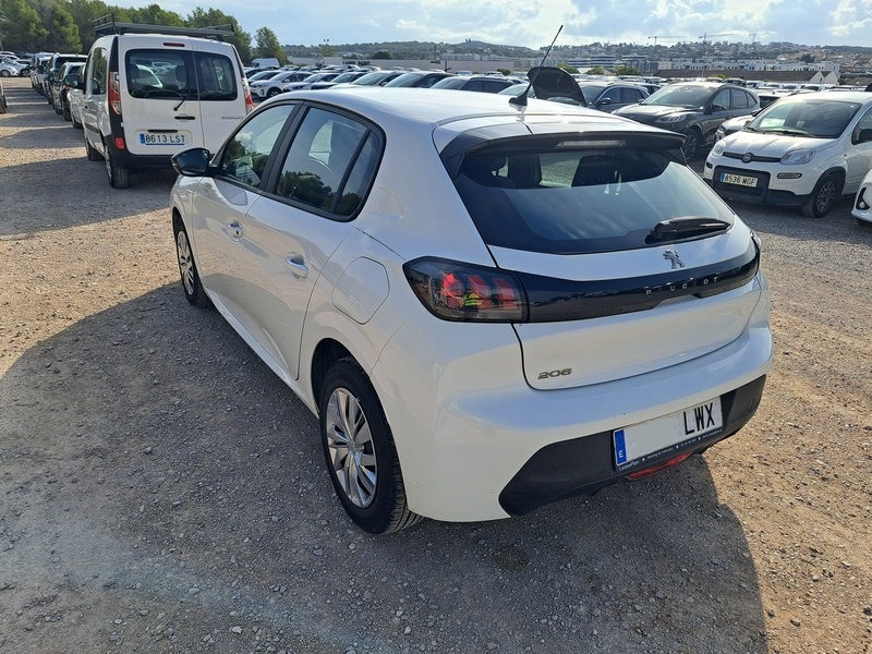 MID Car coches ocasión Madrid Peugeot 208 1.5 BlueHDi 100Cv 5Puertas Etiqueta C IVA y Garantía Incl Nacional 1Dueño