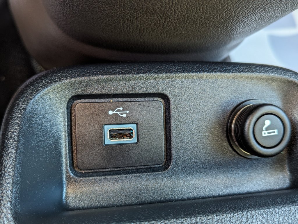 MIDCar coches ocasión Madrid Ford Transit Connect  Con Frio 1.5 TDCi Trend