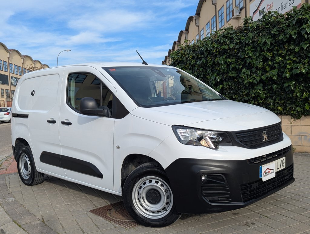MIDCar coches ocasión Madrid Peugeot Partner Premium 1.5 BlueHDi 100Cv IVA y Garantía Incl Etiqueta C