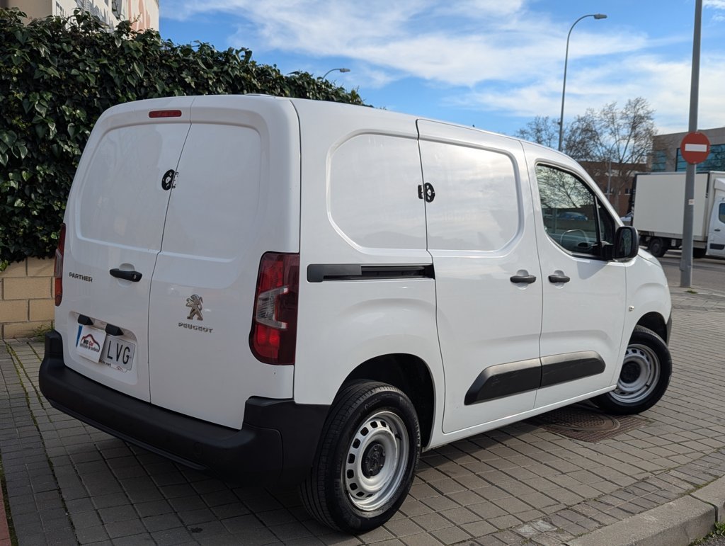 MIDCar coches ocasión Madrid Peugeot Partner Premium 1.5 BlueHDi 100Cv IVA y Garantía Incl Etiqueta C