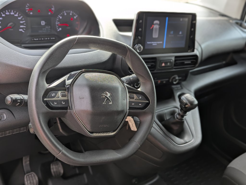 MIDCar coches ocasión Madrid Peugeot Partner Premium 1.5 BlueHDi 100Cv IVA y Garantía Incl Etiqueta C