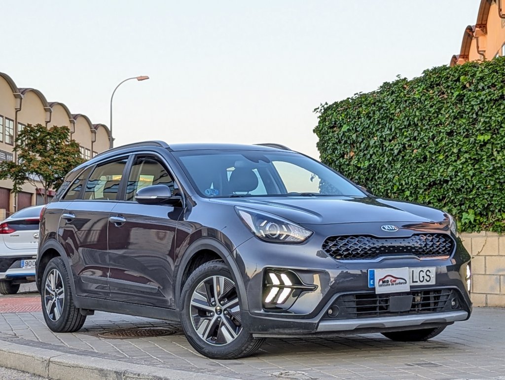 MIDCar coches ocasión Madrid KIA NIRO 1.6 GDi Híbrido 141C  Drive (Eléctrico, Gasolina)  Etiqueta Eco