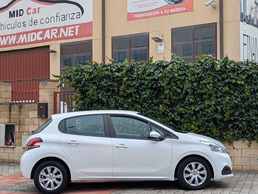 MIDCar coches ocasión Madrid Peugeot 208 Active 1.6 Bluehdi, 100Cv