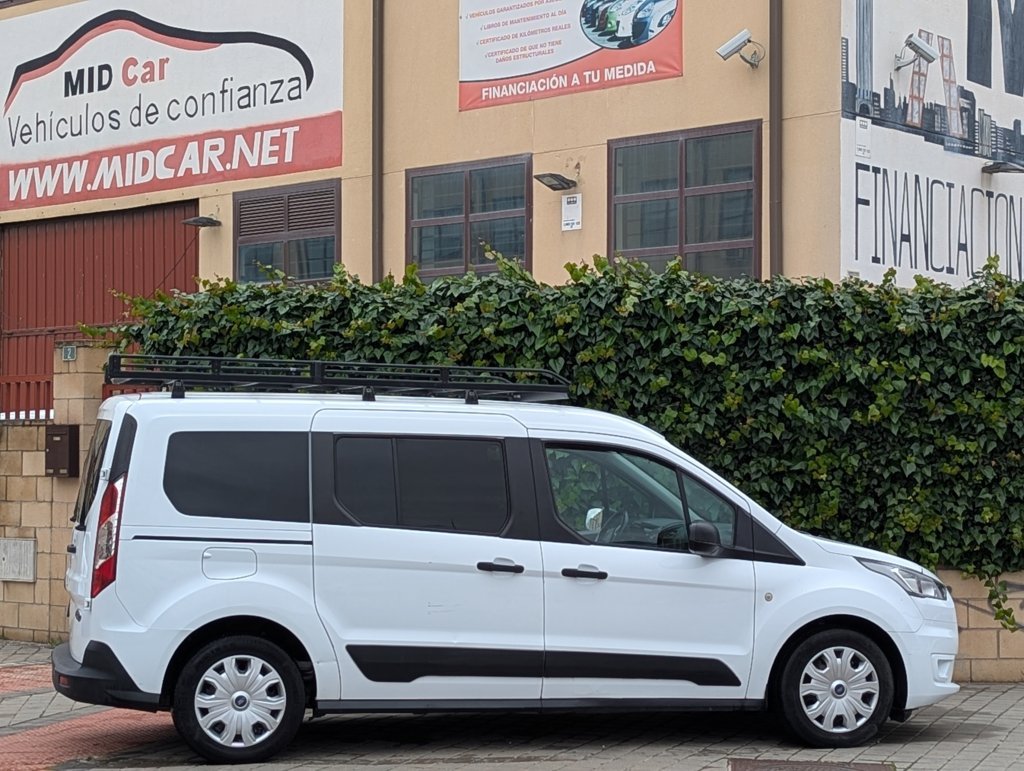 MIDCar coches ocasión Madrid Ford Transit Connect Kombi 1.5 Tdci S/s Trend 230 L2 120Cv, 6 Velocidades, Etiqueta medioambiental C IVA y Garantía Incl