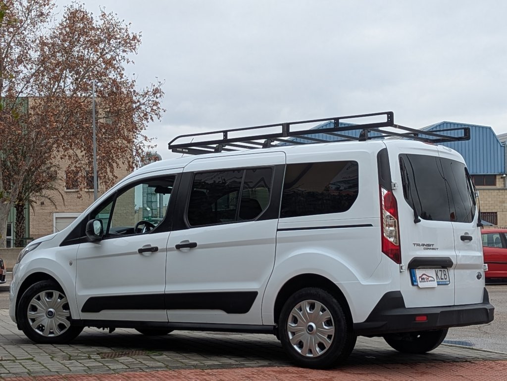 MIDCar coches ocasión Madrid Ford Transit Connect Kombi 1.5 Tdci S/s Trend 230 L2 120Cv, 6 Velocidades, Etiqueta medioambiental C IVA y Garantía Incl