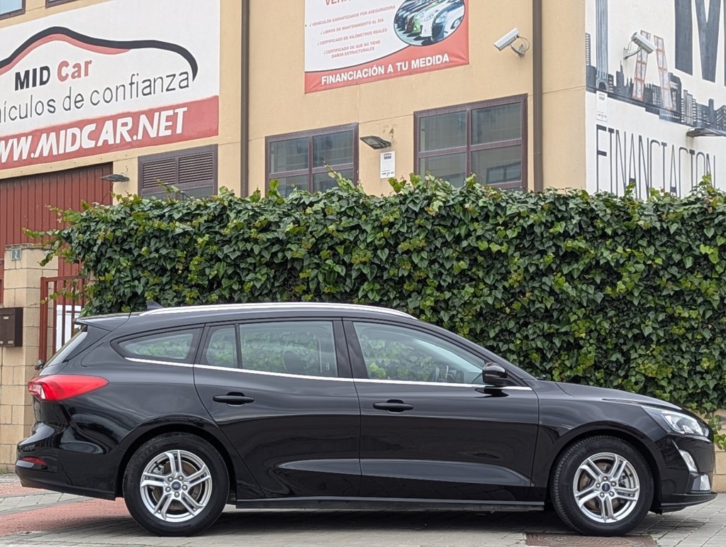 MIDCar coches ocasión Madrid Ford Focus SB 1.5EcoBlue 120Cv 6Velocidades 5 Puertas, Etiqueta Medioambiental C