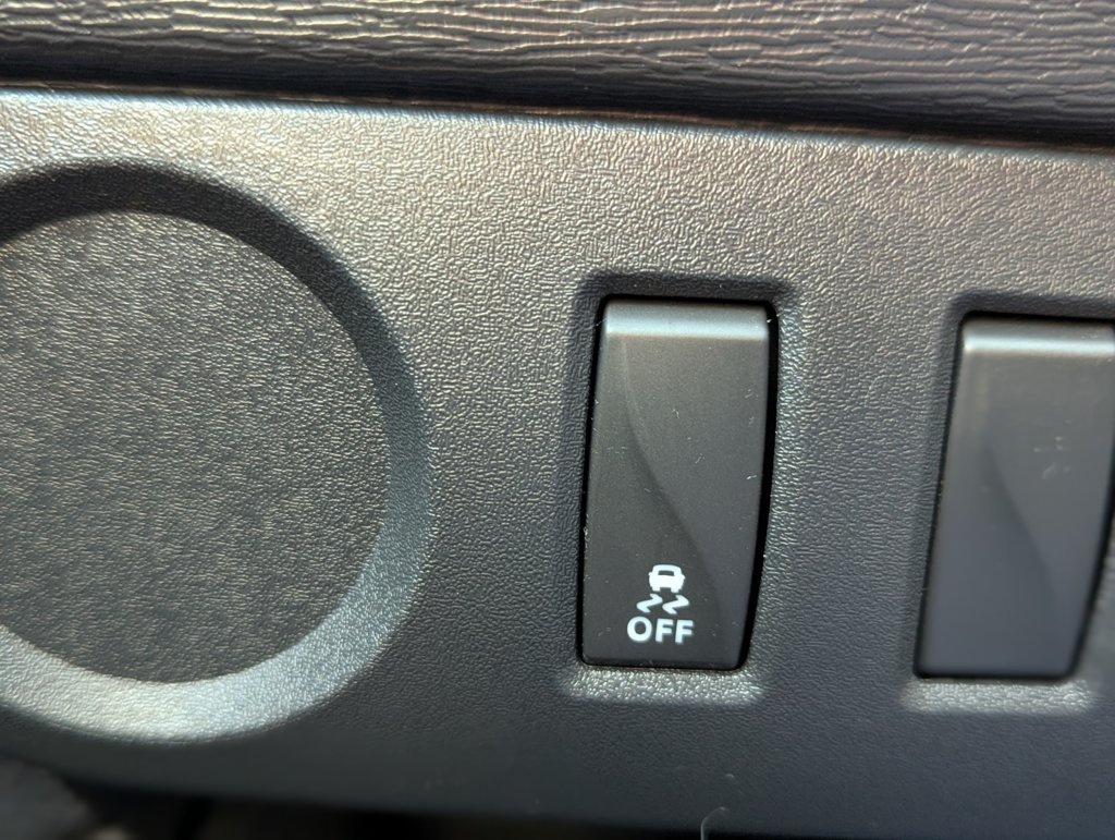 MIDCar coches ocasión Madrid Dacia Dokker Van Essential 1.6 110Cv GLP Híbrido Etiqueta mjedioambiental ECO IVA y Garantía Incl