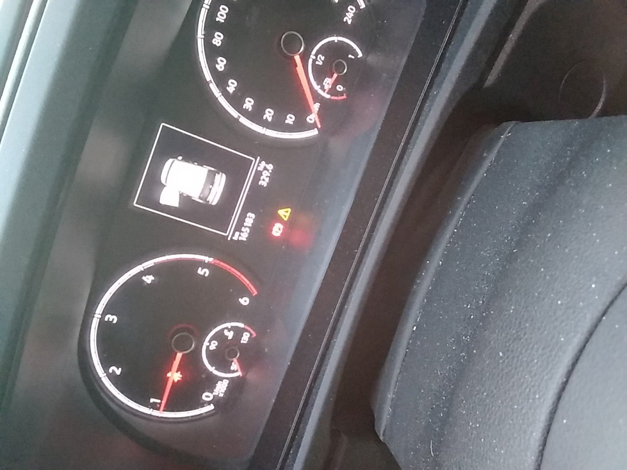 MIDCar coches ocasión Madrid Volkswagen Caddy Profesional Maxi Furgón Nuevo Modelo 2.0Tdi 102Cv 6Velocidades IVA y Garantía Incl Etiqueta C