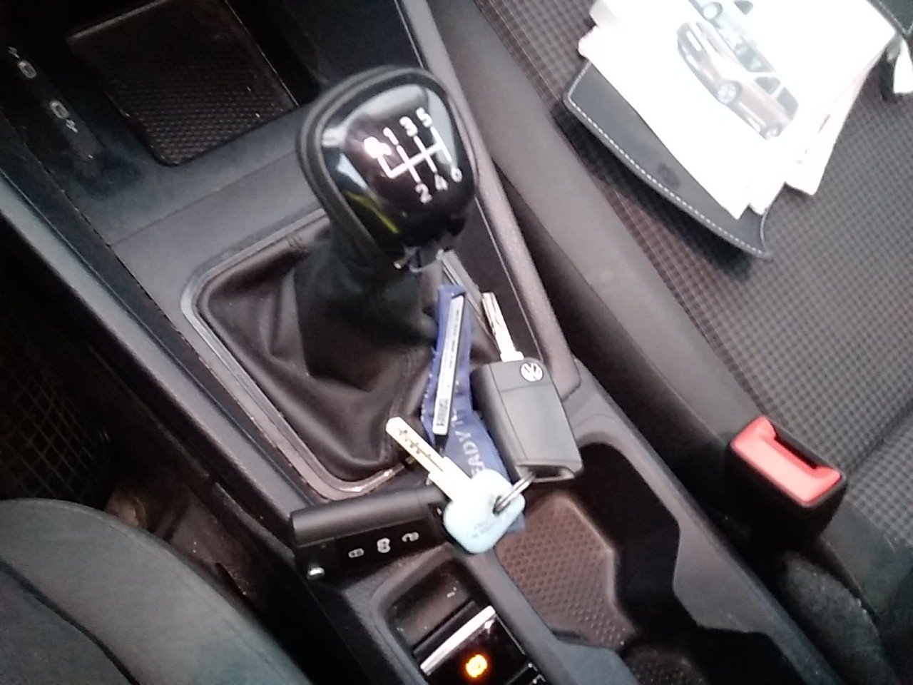 MIDCar coches ocasión Madrid Volkswagen Caddy Profesional Maxi Furgón Nuevo Modelo 2.0Tdi 102Cv 6Velocidades IVA y Garantía Incl Etiqueta C