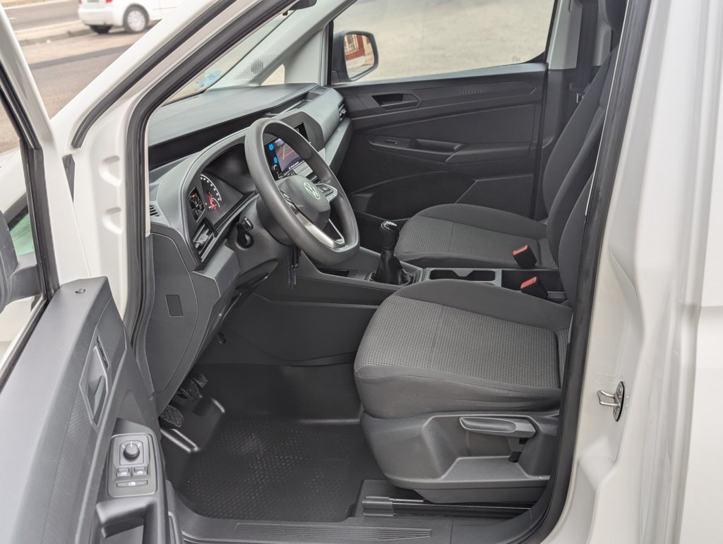 MIDCar coches ocasión Madrid Volkswagen Caddy Profesional Maxi Furgón Nuevo Modelo 2.0Tdi 102Cv 6Velocidades IVA y Garantía Incl Etiqueta C