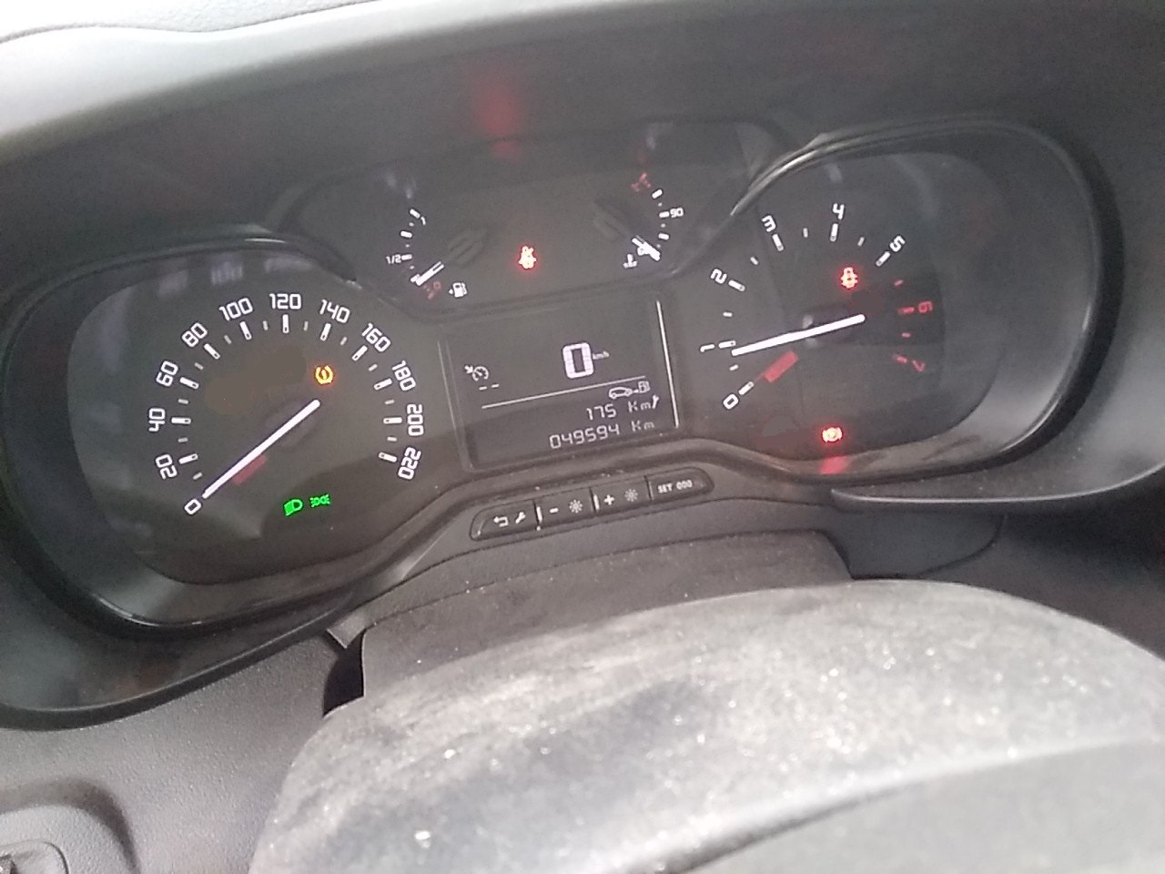 MIDCar coches ocasión Madrid Citroen Berlingo Premium 1.5 BlueHDi 100Cv IVA y Garantía Inc Nacional 1Dueño 100Cv