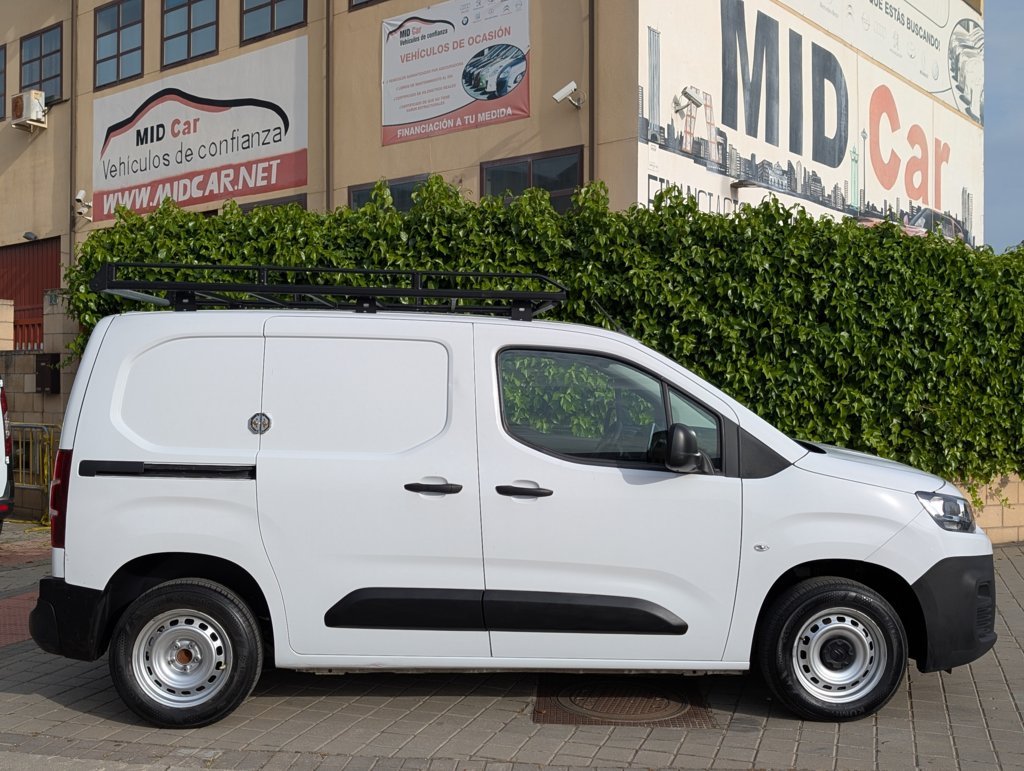 MIDCar coches ocasión Madrid Citroen Berlingo Premium  1.5 BlueHDi 100Cv IVA y Garantía Inc Nacional 1Dueño 100Cv