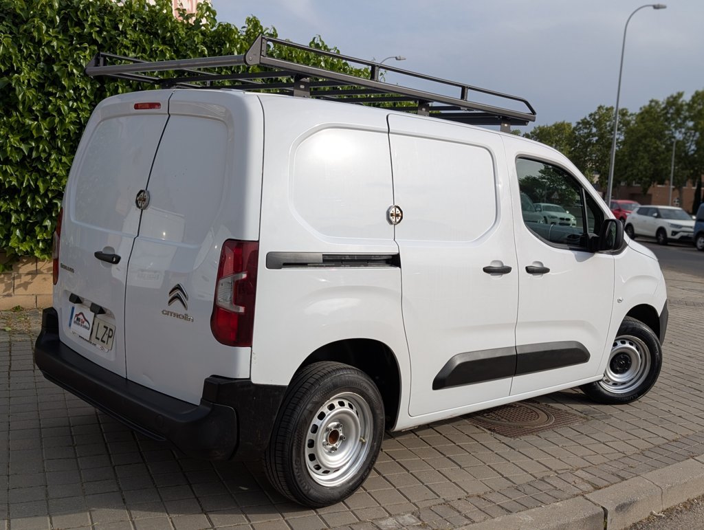 MIDCar coches ocasión Madrid Citroen Berlingo Premium  1.5 BlueHDi 100Cv IVA y Garantía Inc Nacional 1Dueño 100Cv