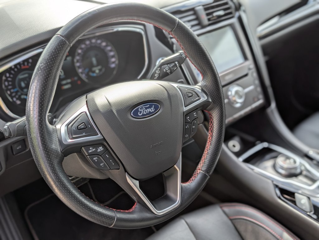 MIDCar coches ocasión Madrid Ford Mondeo 2.0 TDCi 140kW/190CV ST-Line PowerShift LL19" + Paq. X + Paq. Winter Nacional 1Dueño