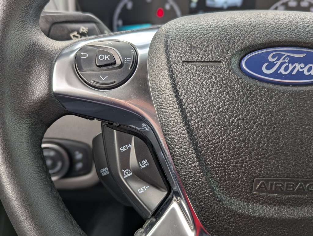 MIDCar coches ocasión Madrid Ford Transit Connect Van 1.5EcoBlue 3 Plazas Etiqueta C IVA y Garantía Incl Trend 210 S&S Trend L2 3Plazas 6 Velocidades