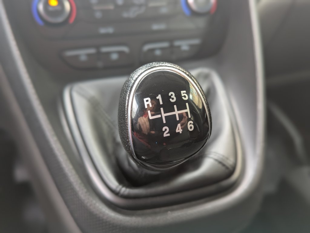 MIDCar coches ocasión Madrid Ford Transit Connect Van 1.5EcoBlue 3 Plazas Etiqueta C IVA y Garantía Incl Trend 210 S&S Trend L2 3Plazas 6 Velocidades