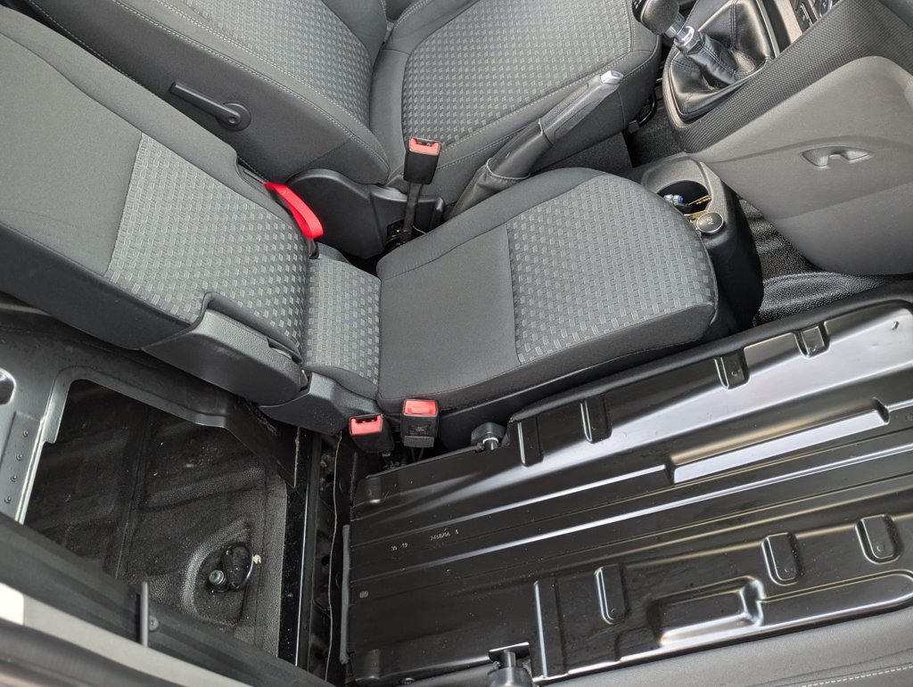 MIDCar coches ocasión Madrid Ford Transit Connect Van 1.5EcoBlue 3 Plazas Etiqueta C IVA y Garantía Incl Trend 210 S&S Trend L2 3Plazas 6 Velocidades