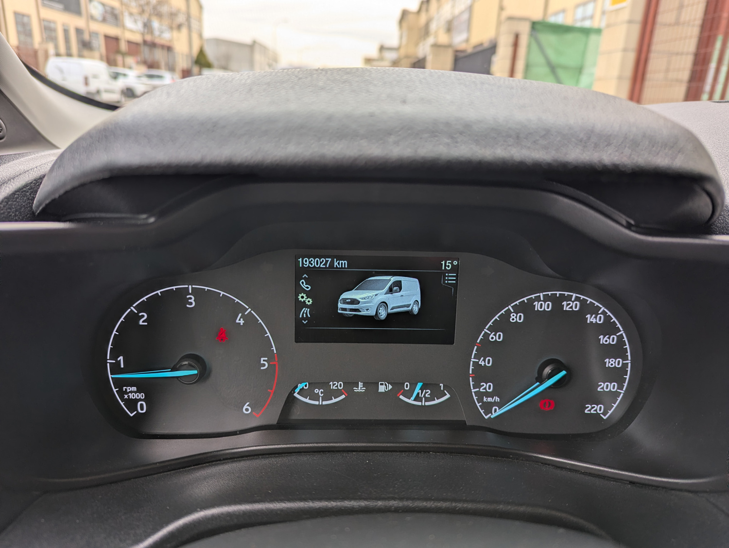 MIDCar coches ocasión Madrid Ford Transit Connect Van 1.5EcoBlue 3 Plazas Etiqueta C IVA y Garantía Incl Trend 210 S&S Trend L2 3Plazas 6 Velocidades